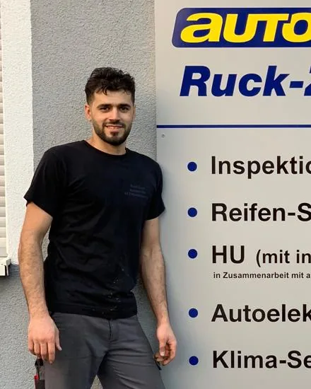 Bilal Al-Saeid, Mechaniker bei Ruck Zuck Autoservice